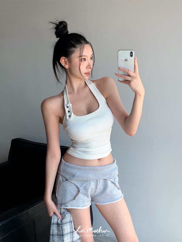 垂帶坑條不修邊小短褲